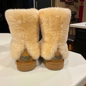 ORIGINAL UGG BOOTS